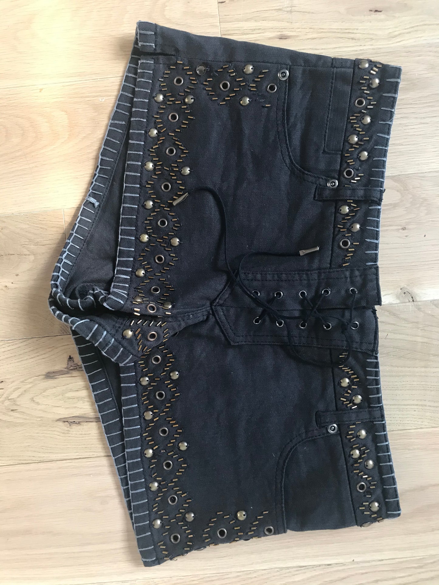 Kate Moss mini festival shorts