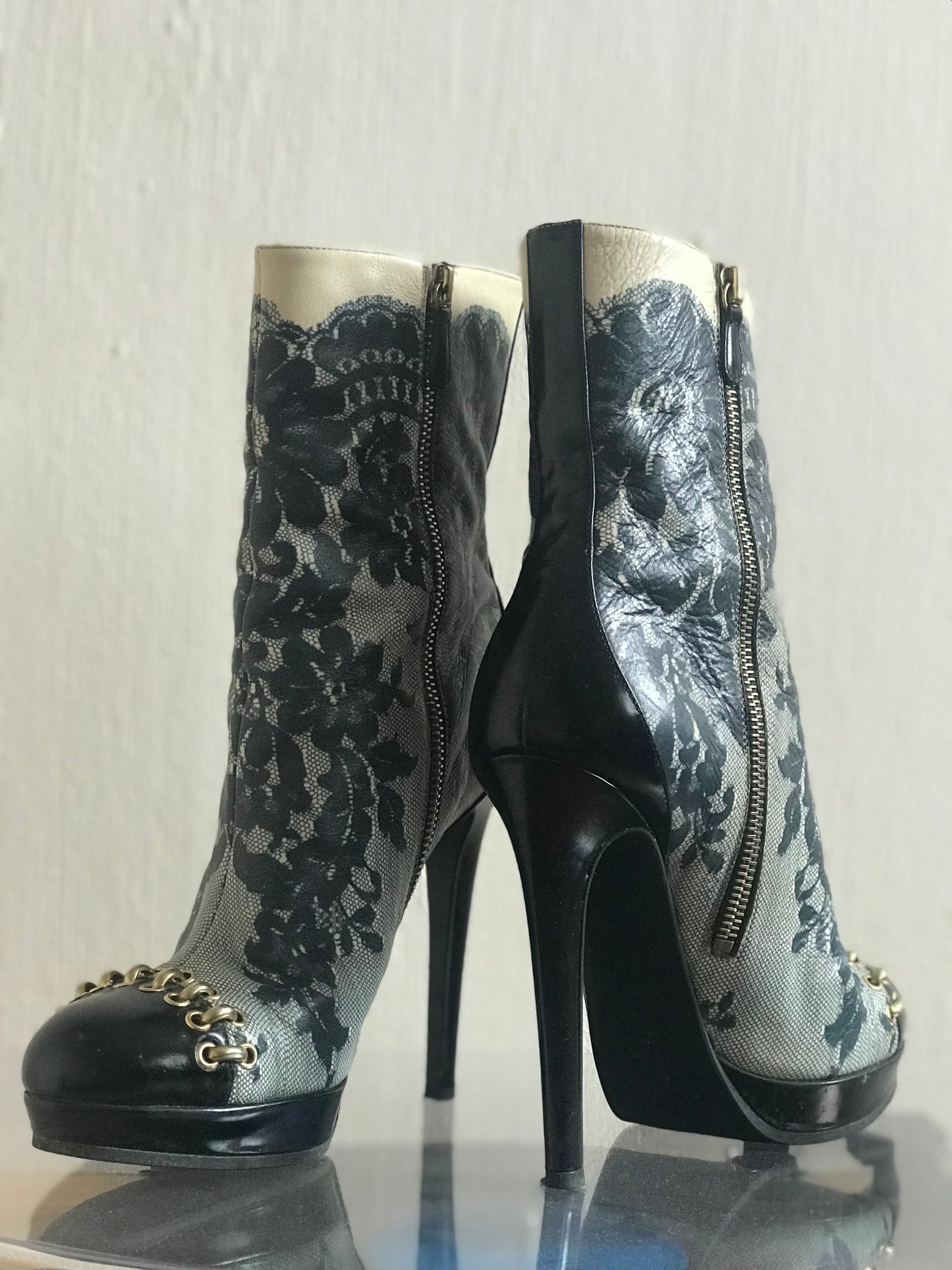 Moschino lace print boots