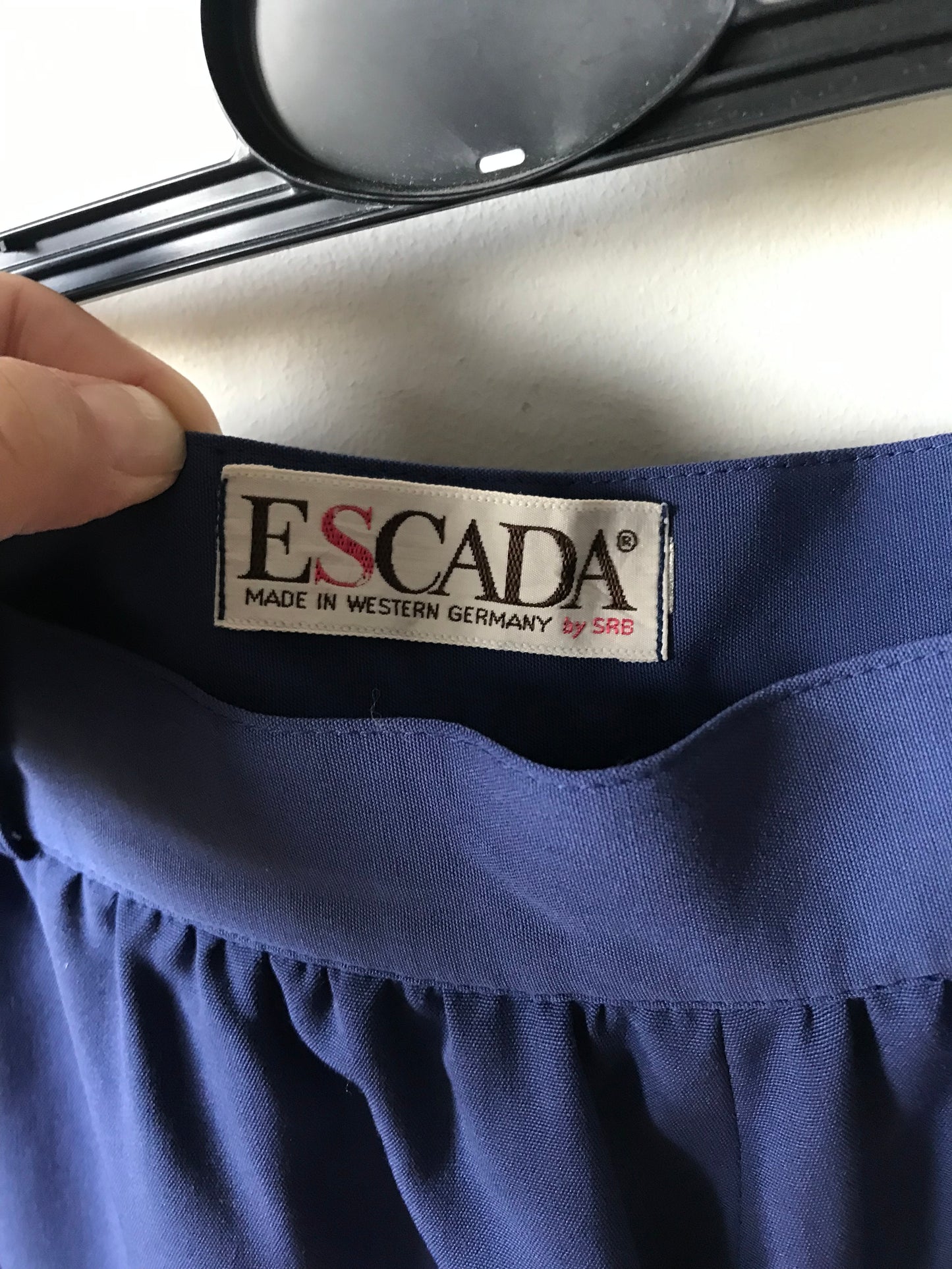 Escada skirt pants