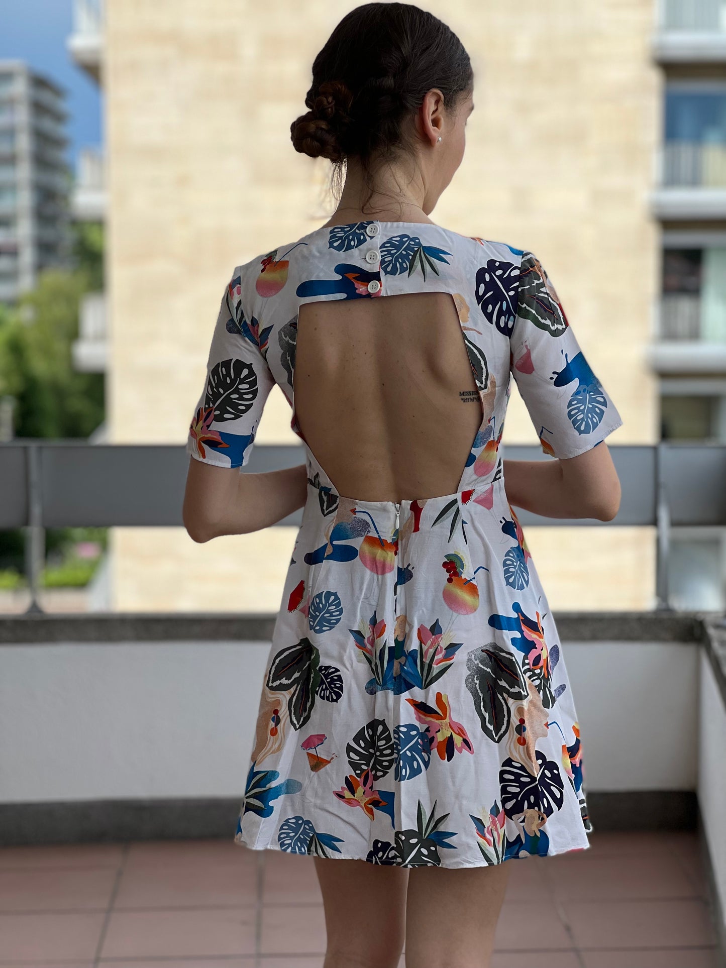 Open back & other stories dress