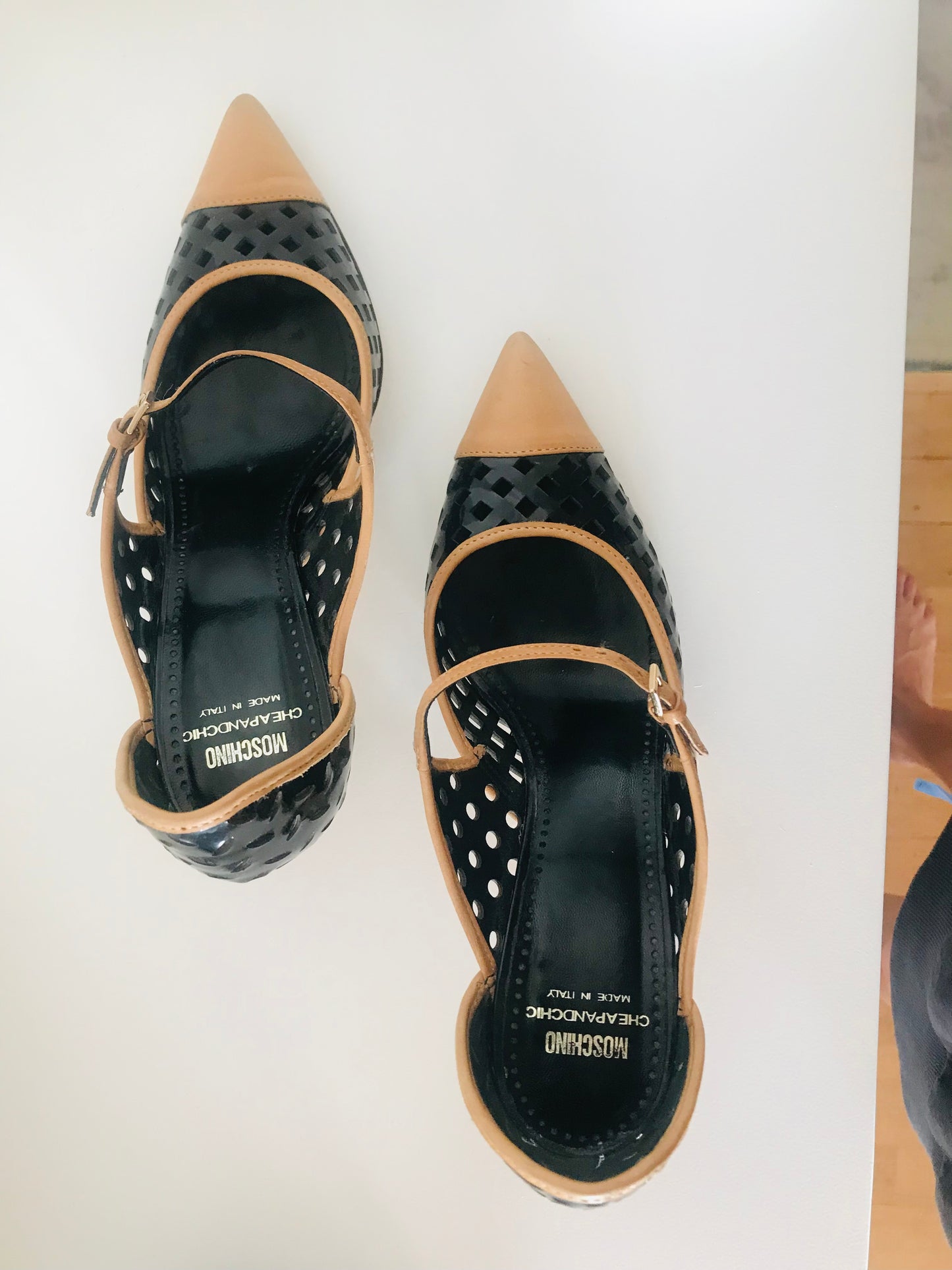 Moschino pumps