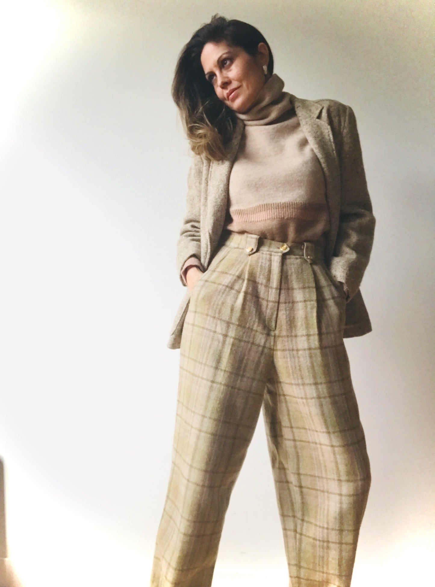 Wool pleated trousers