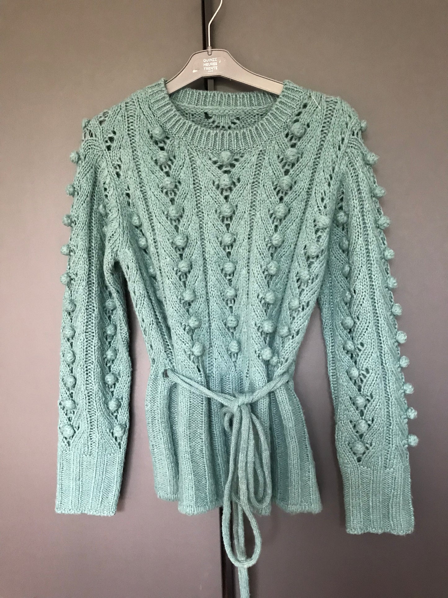 Vintage knit sweater