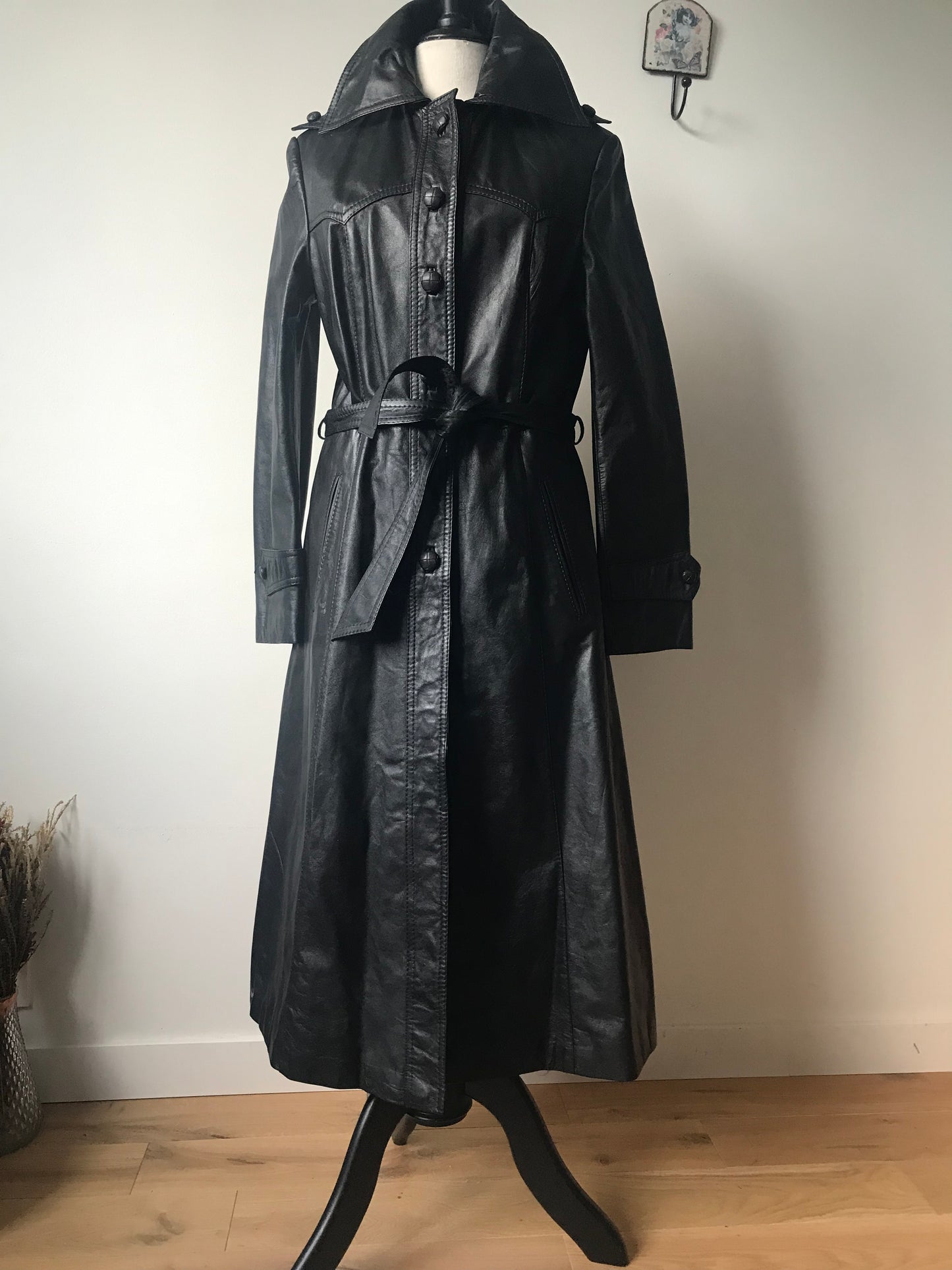 maxi  trinity coat 70s