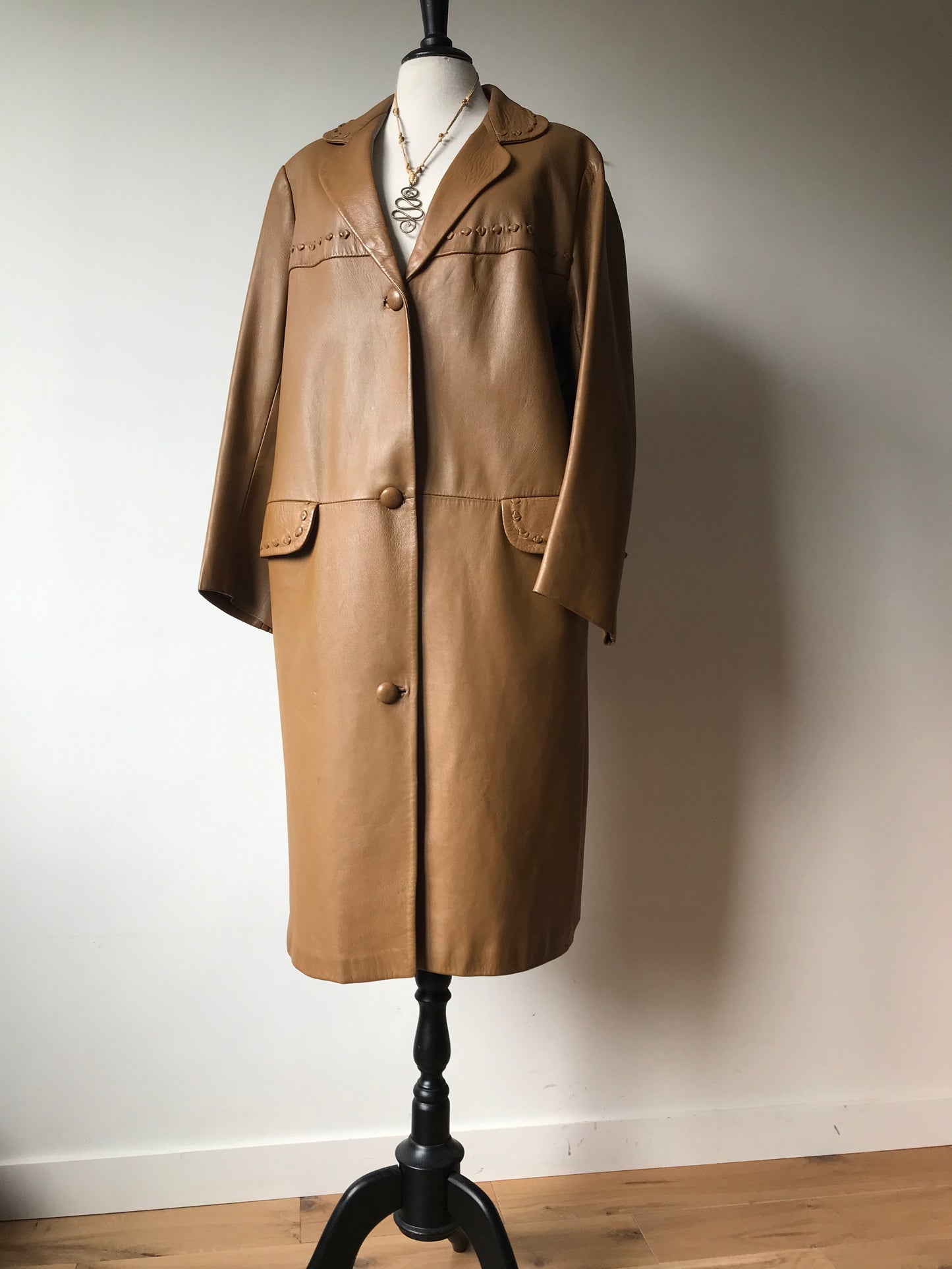 Lamb leather vintage coat