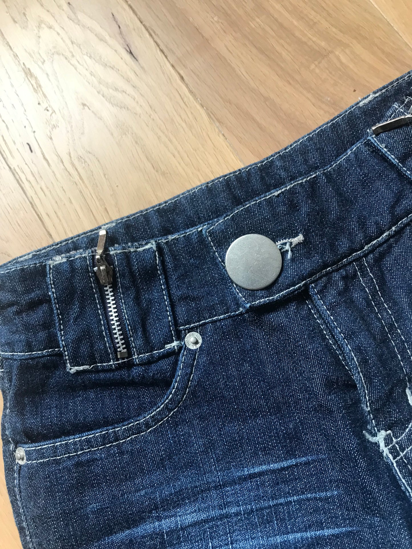 90s Vintage flared jeans