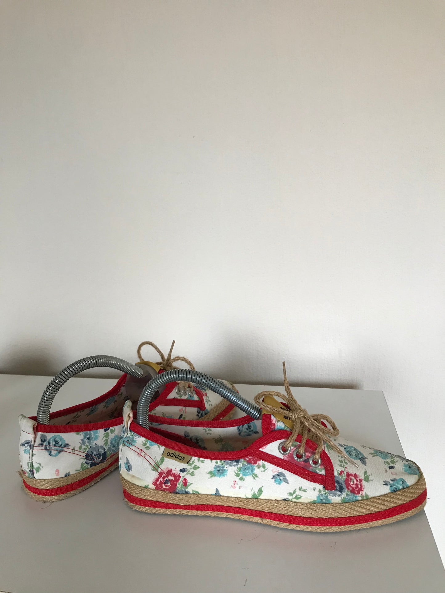 Vintage Adidas floral print lace ups