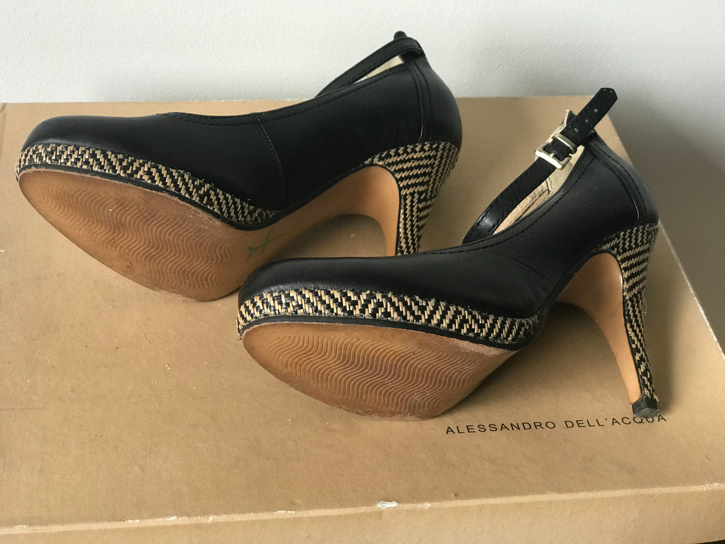 Vintage mary jane pumps