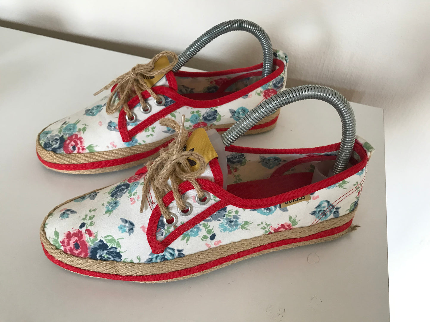 Vintage Adidas floral print lace ups