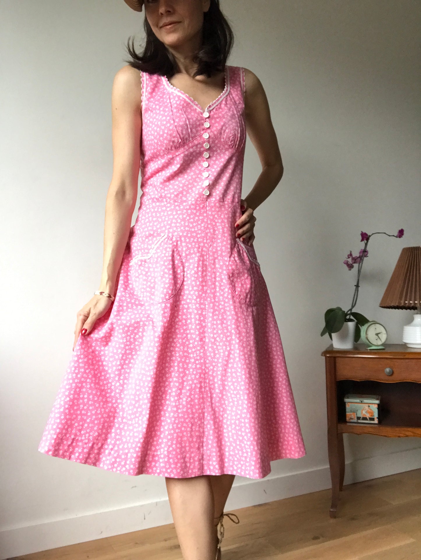 Vintage midi strap dress