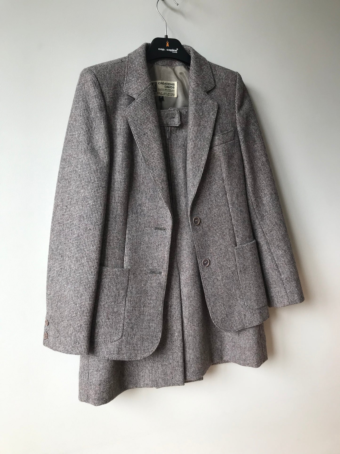 90s Vintage wool skirt suit