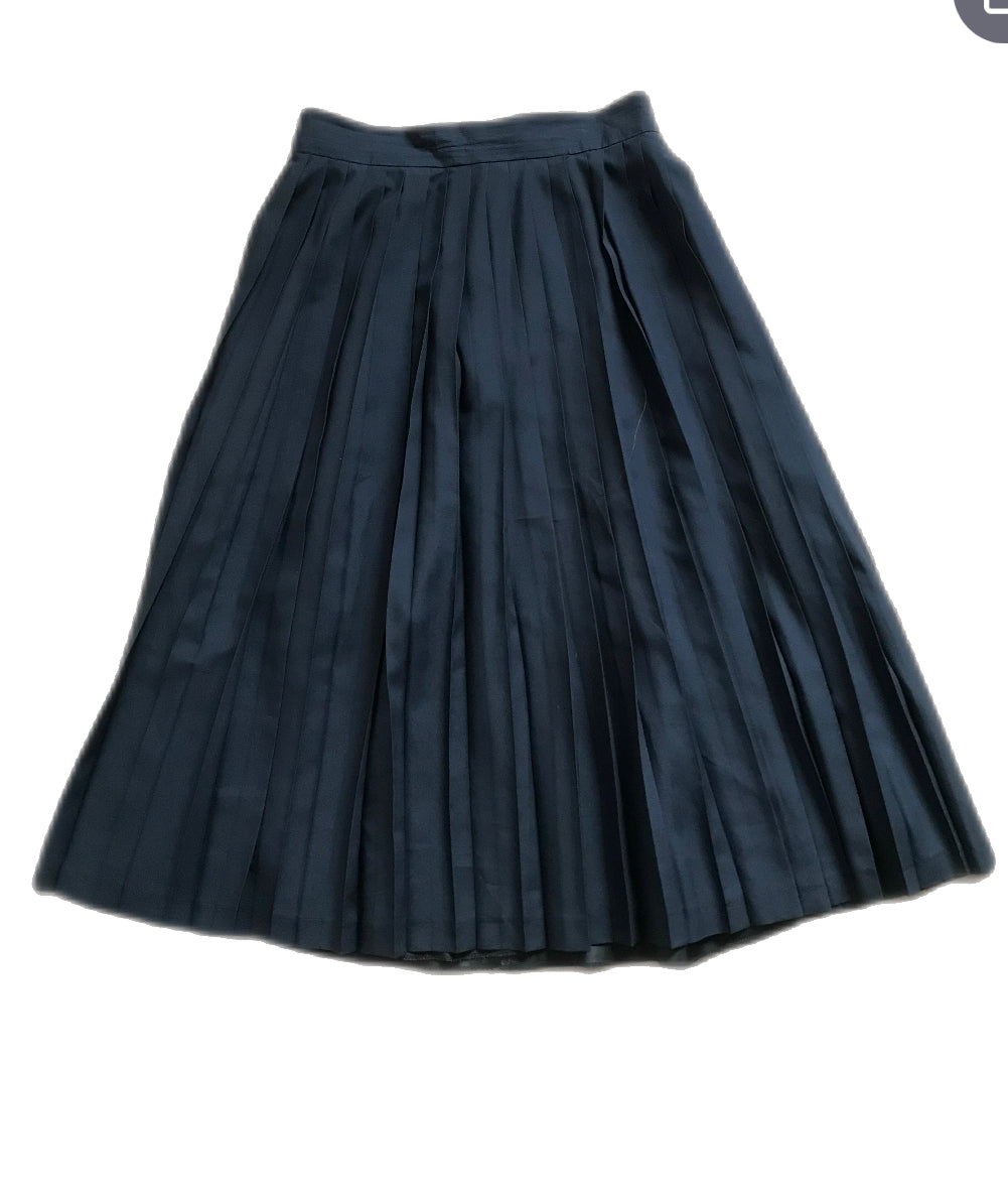 Pleated skirt