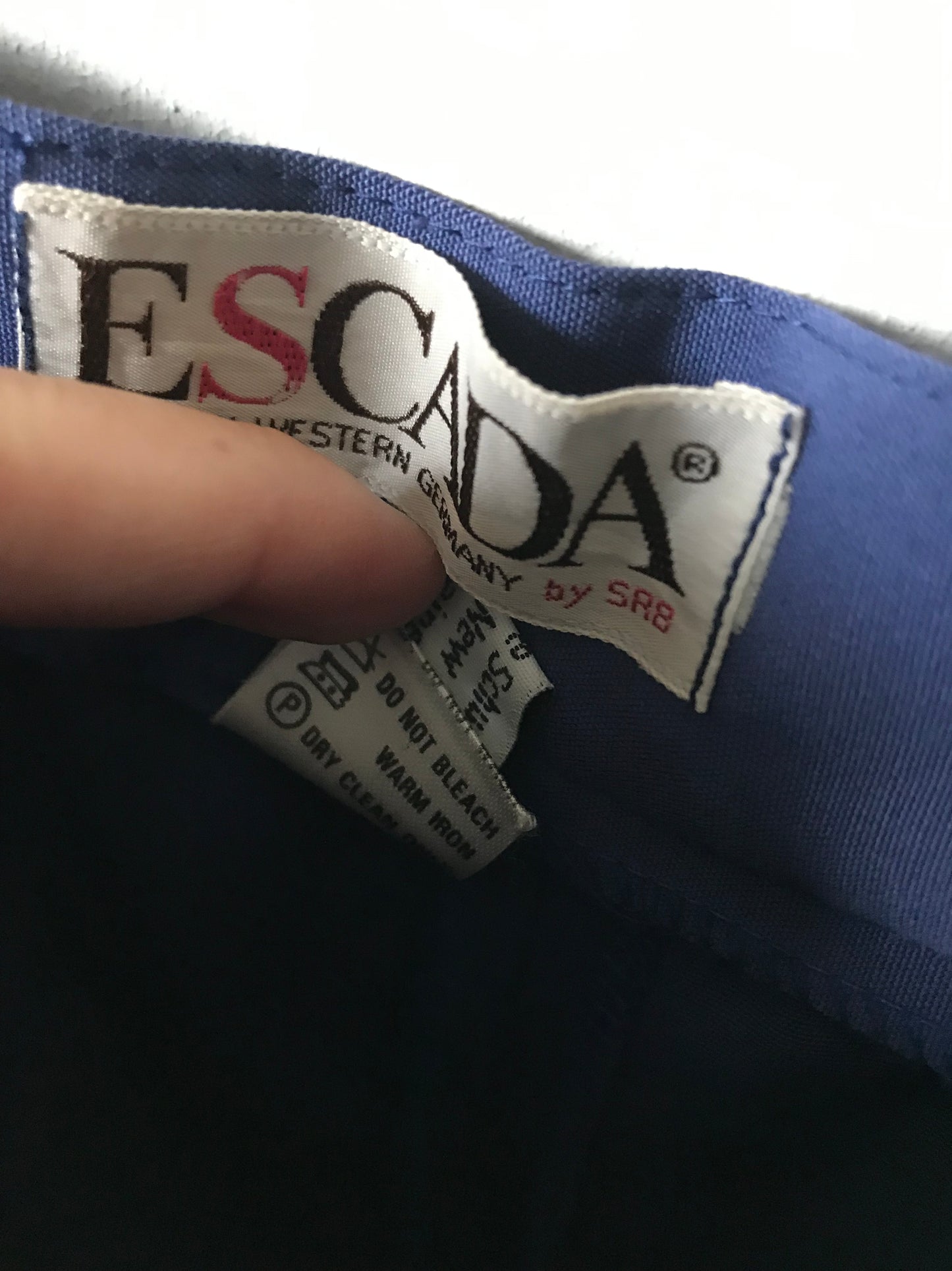 Escada skirt pants