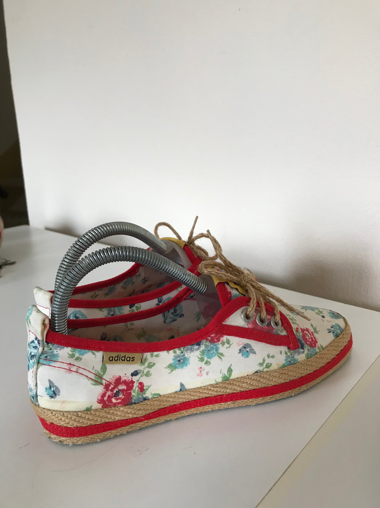 Vintage Adidas floral print lace ups