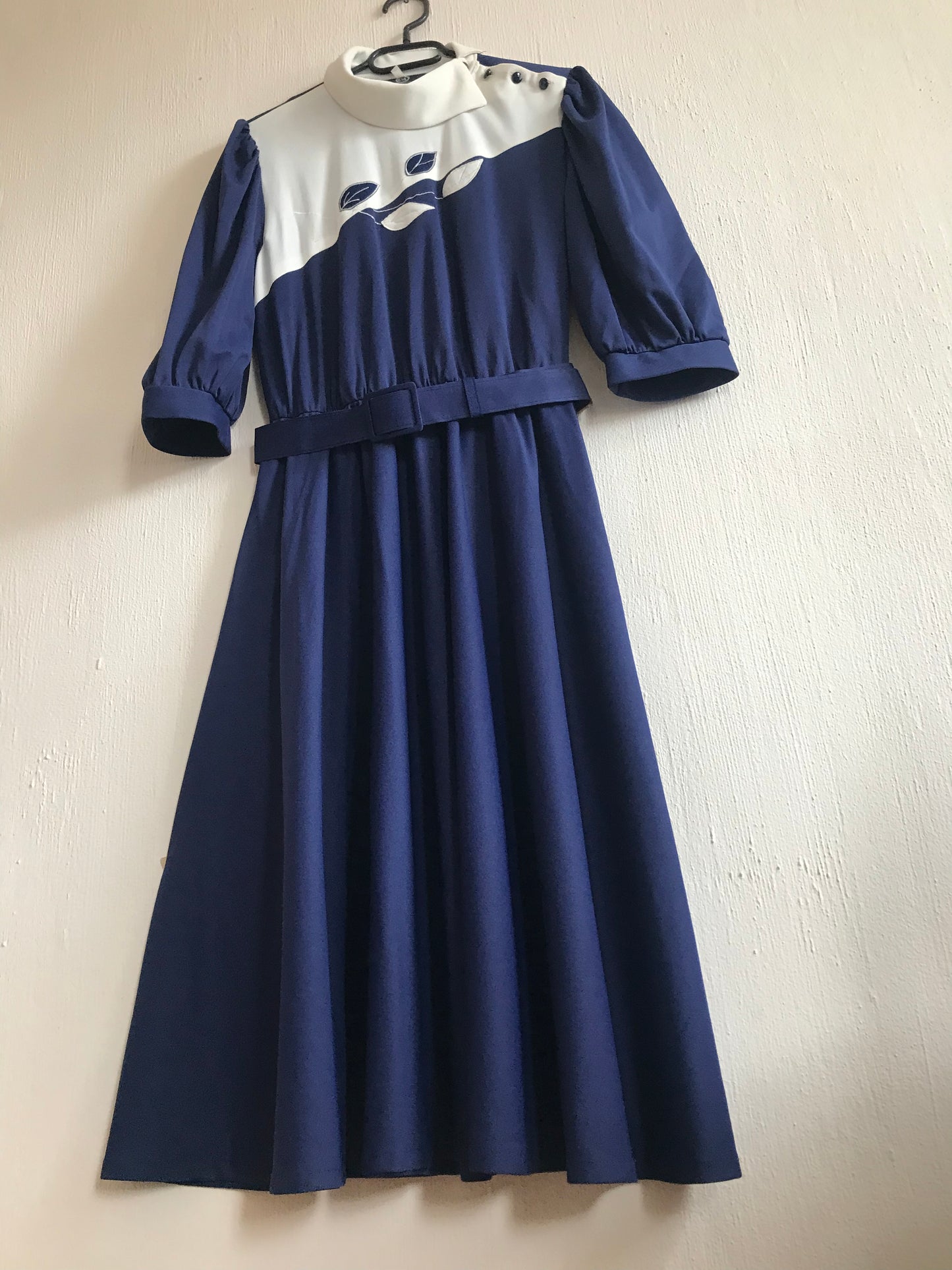 Vintage midi dress