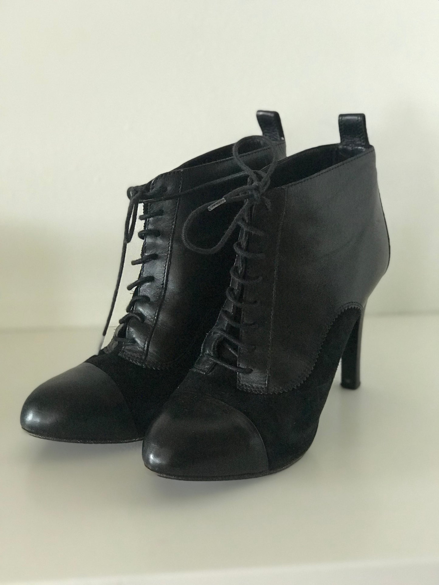 Hugo Boss boots 36,5