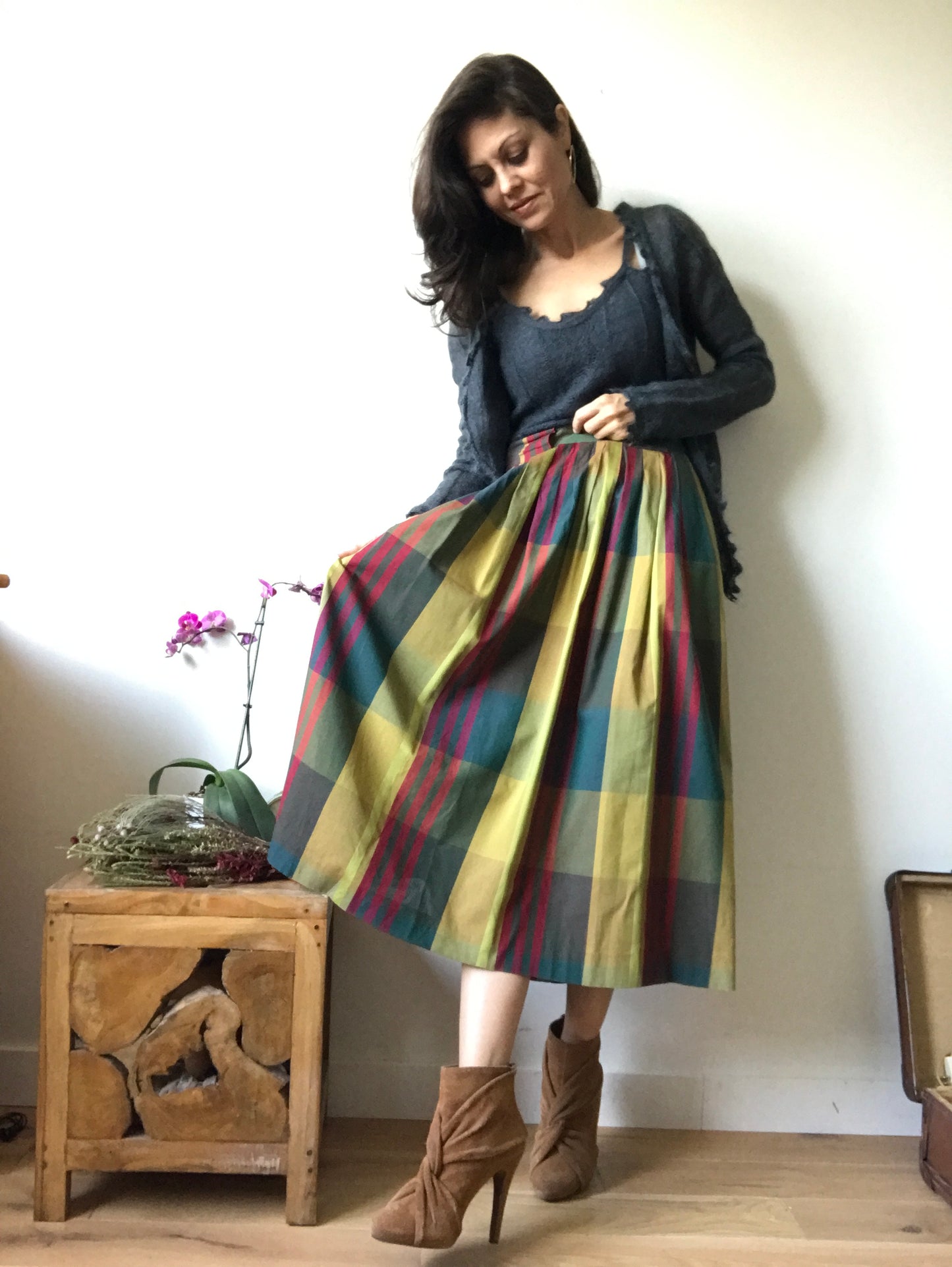 Vintage high waist midi skirt