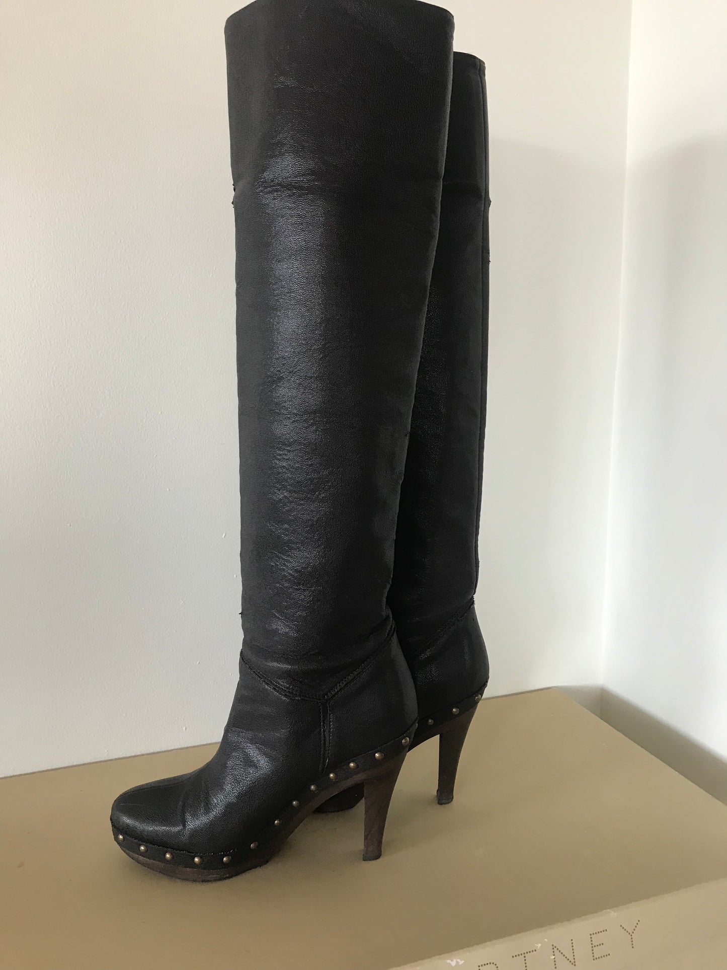 Stella McCartney boots 37