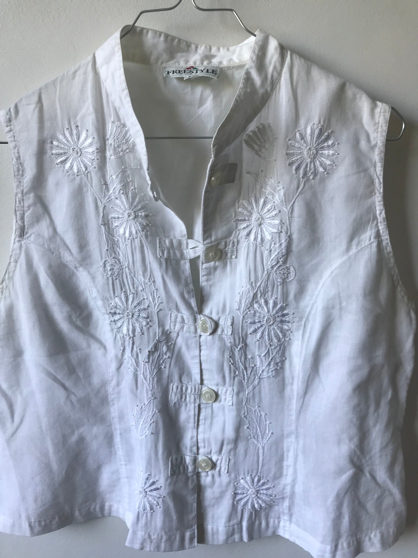 Embroidered blouse vintage