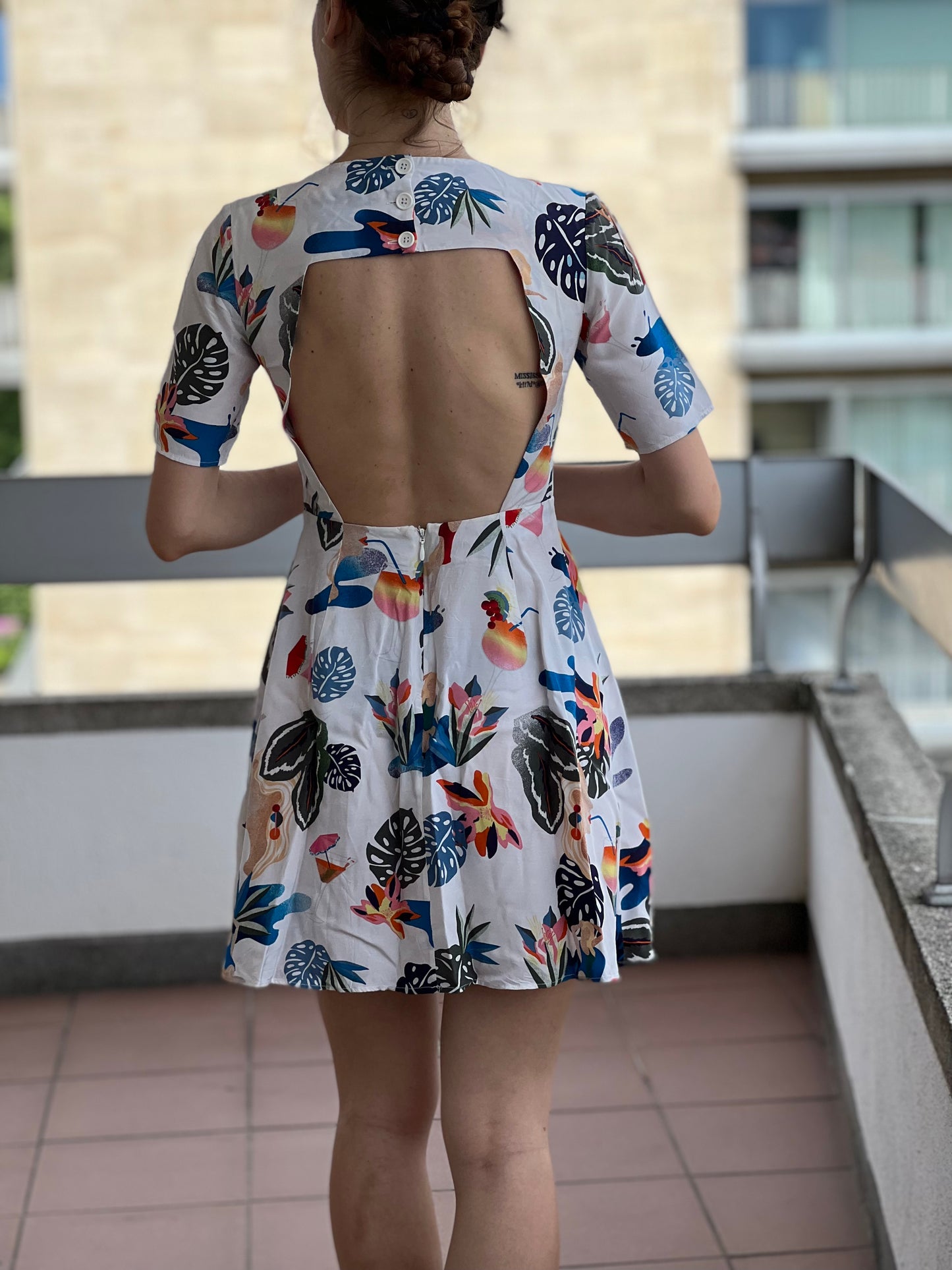 Open back & other stories dress