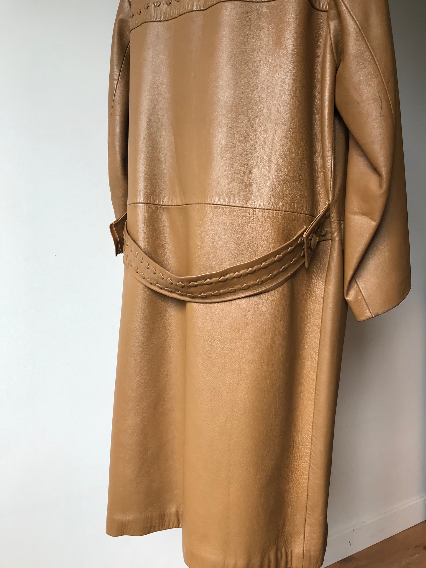 Lamb leather vintage coat