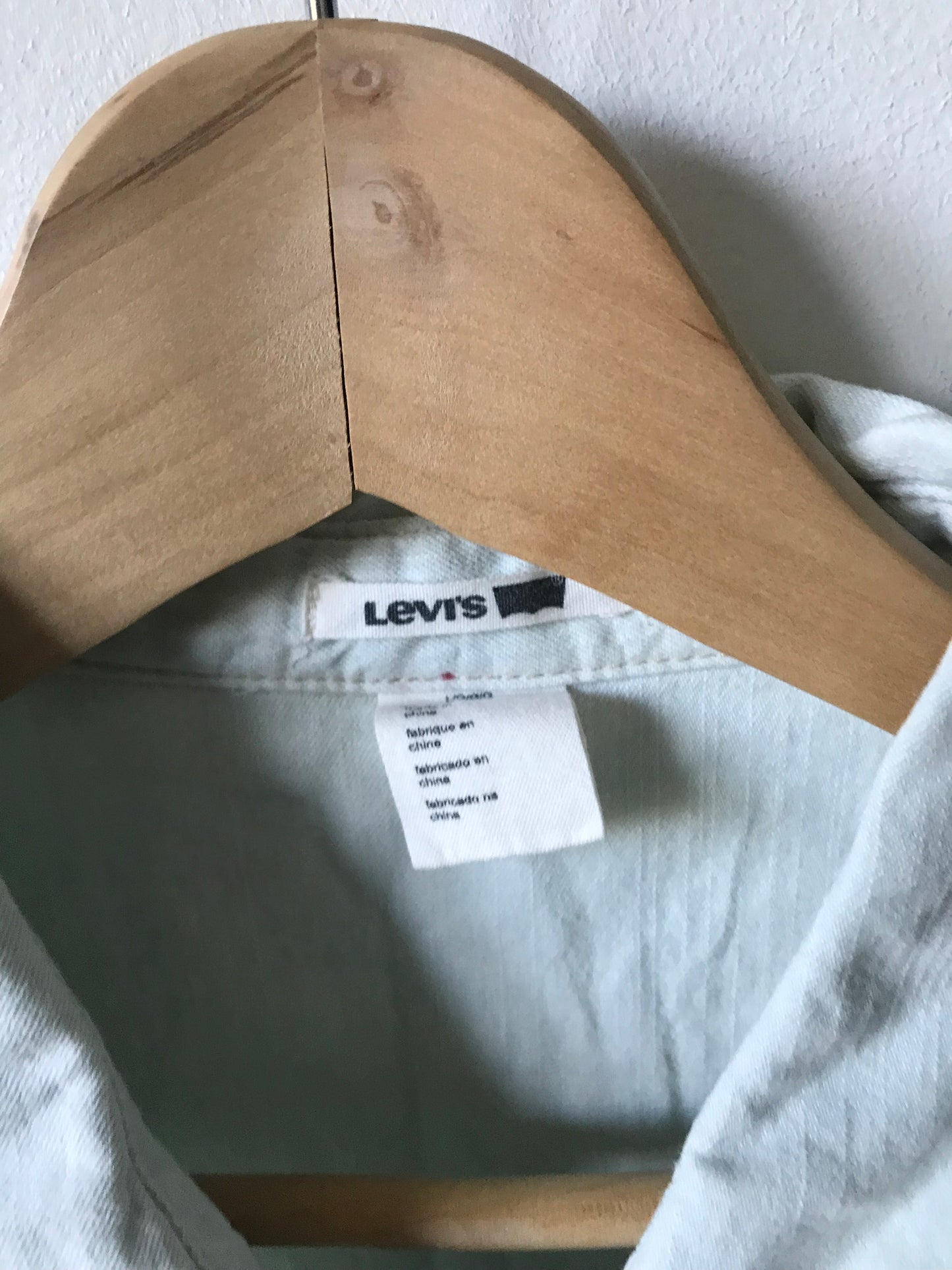 Levi’s sleeveless denim shirt