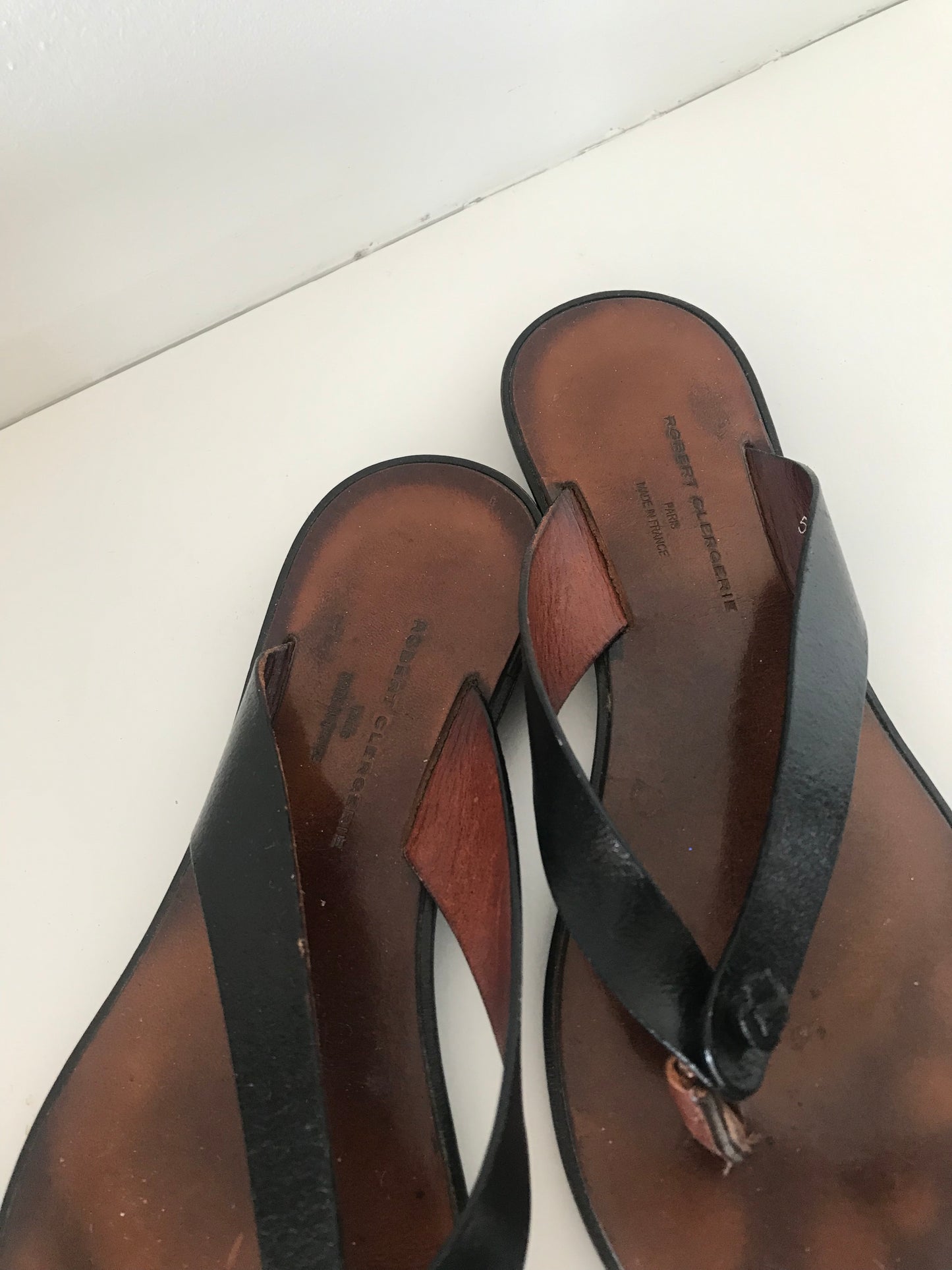 Robert Clergerie leather flip flop