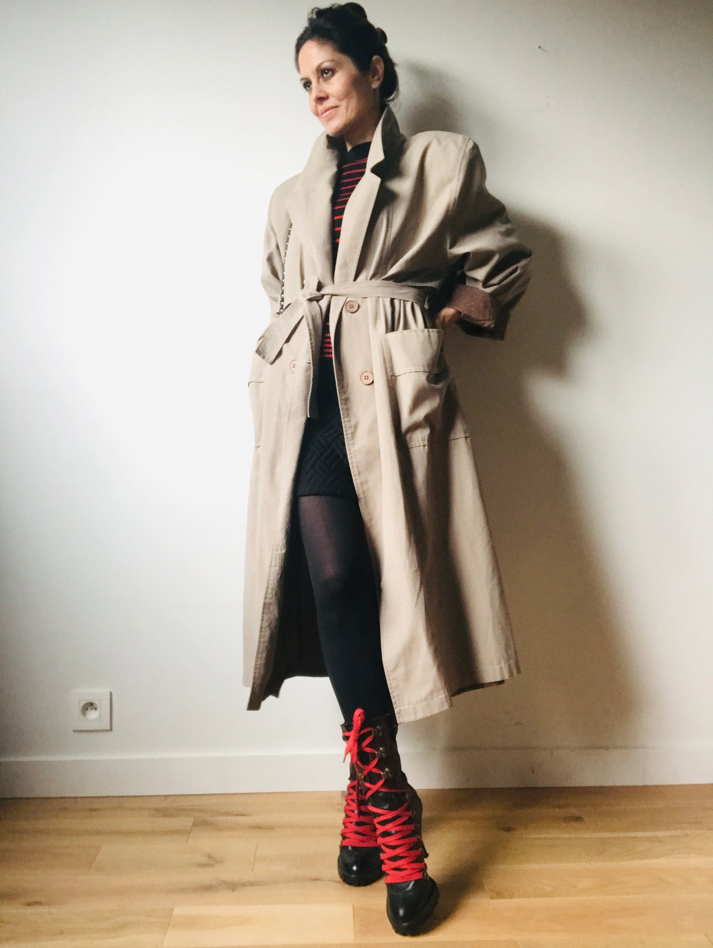 Iconic 80s trenchcoat