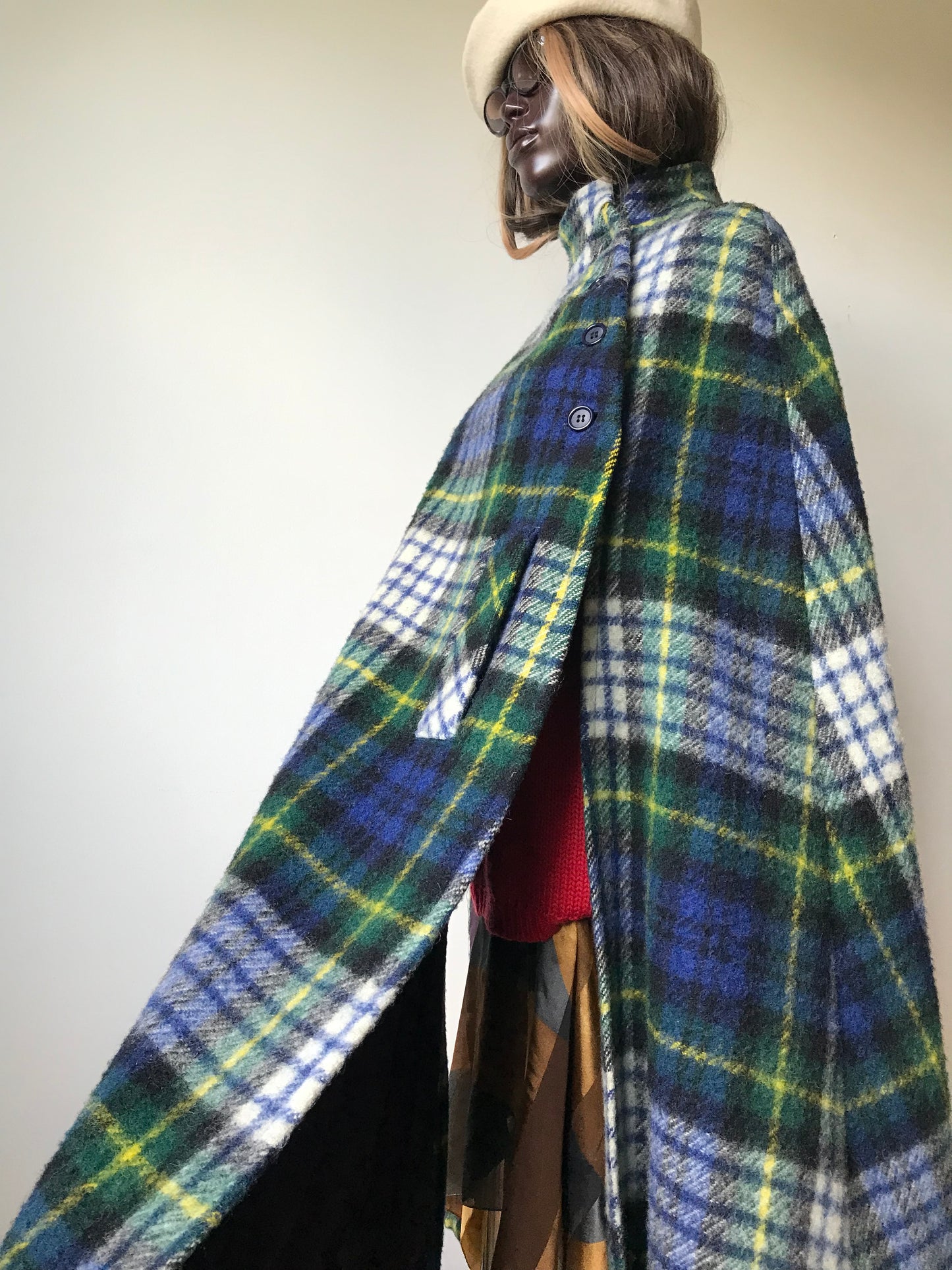 Hourihan Cape coat 70s