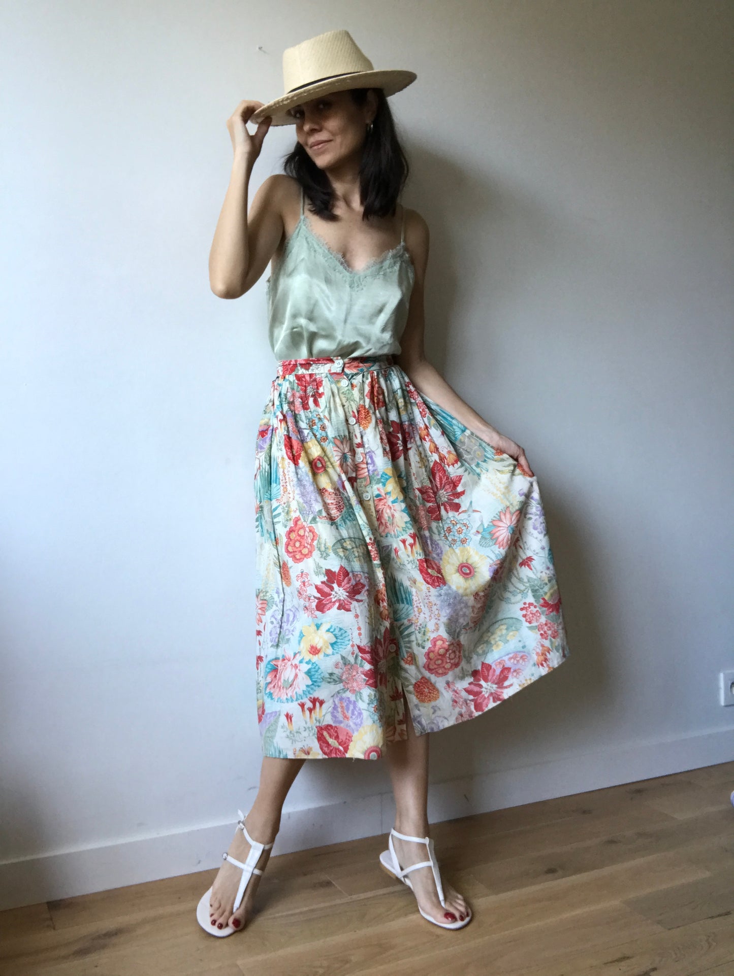 Floral print vintage midi skirt