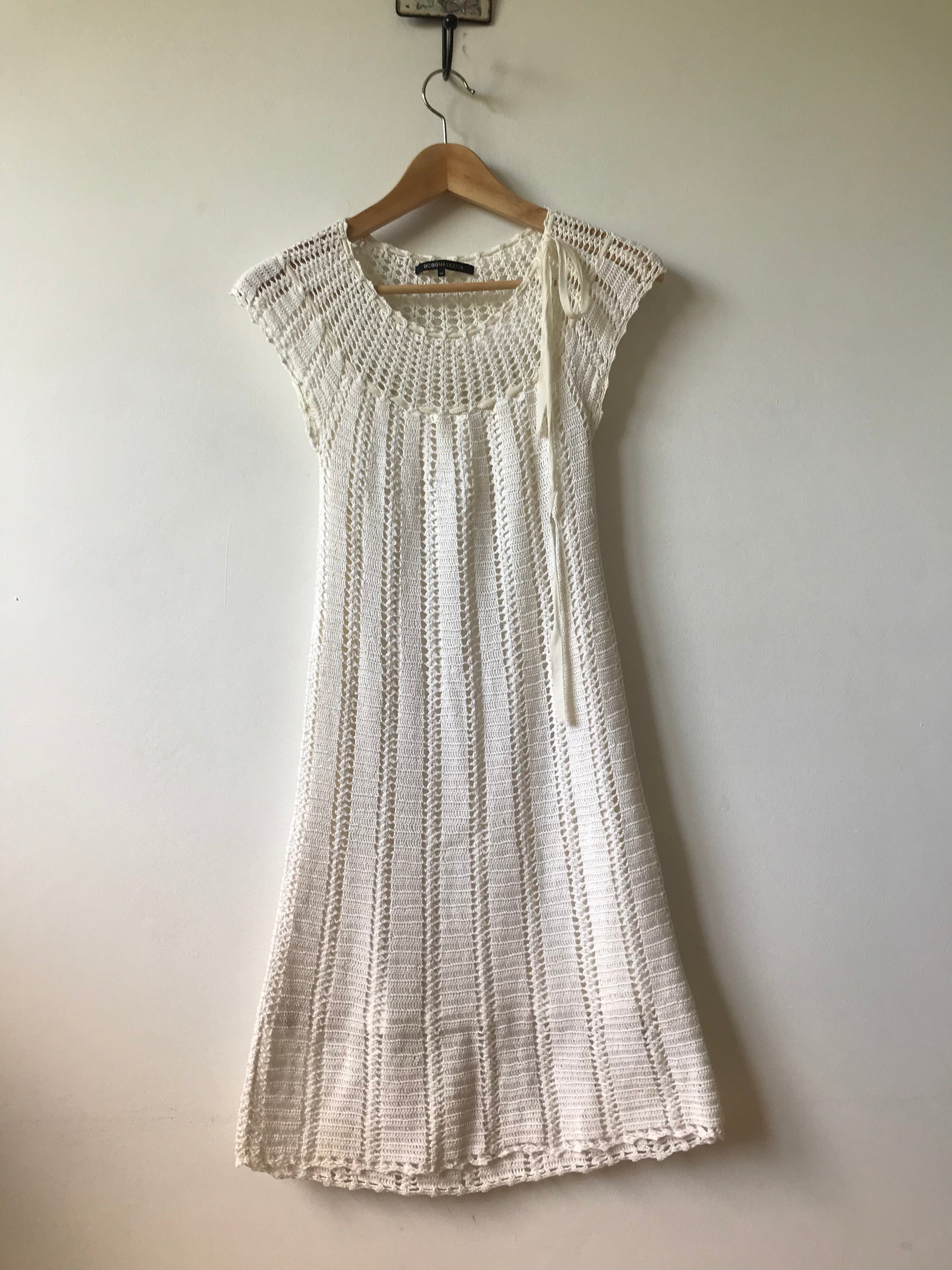 bcbg crochet dress BCBG Maxazria almond cream crochet dress Size 0