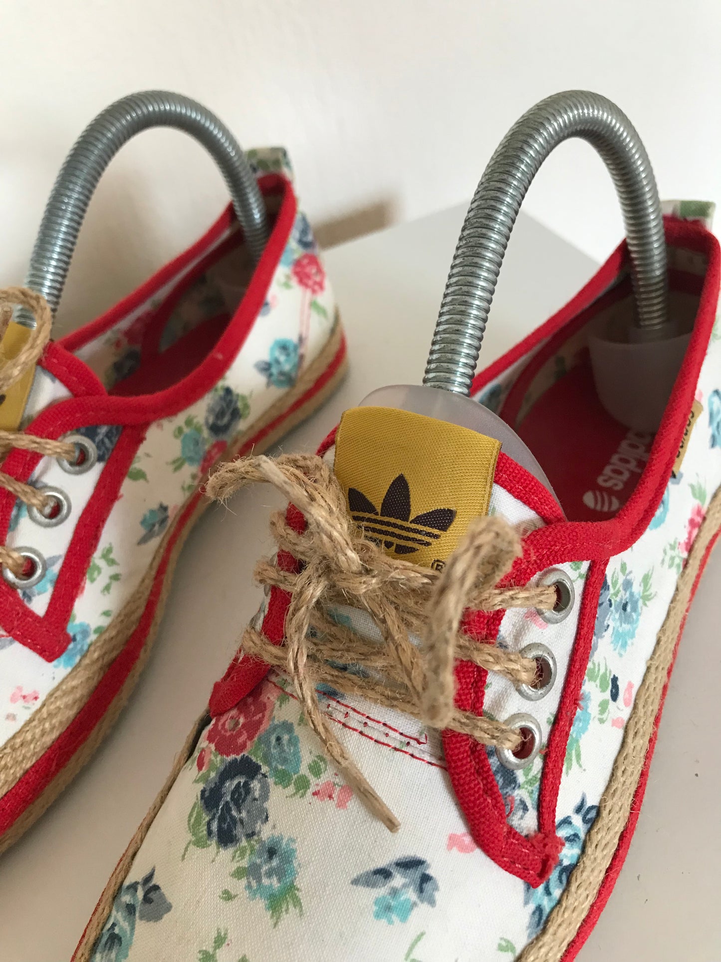 Vintage Adidas floral print lace ups