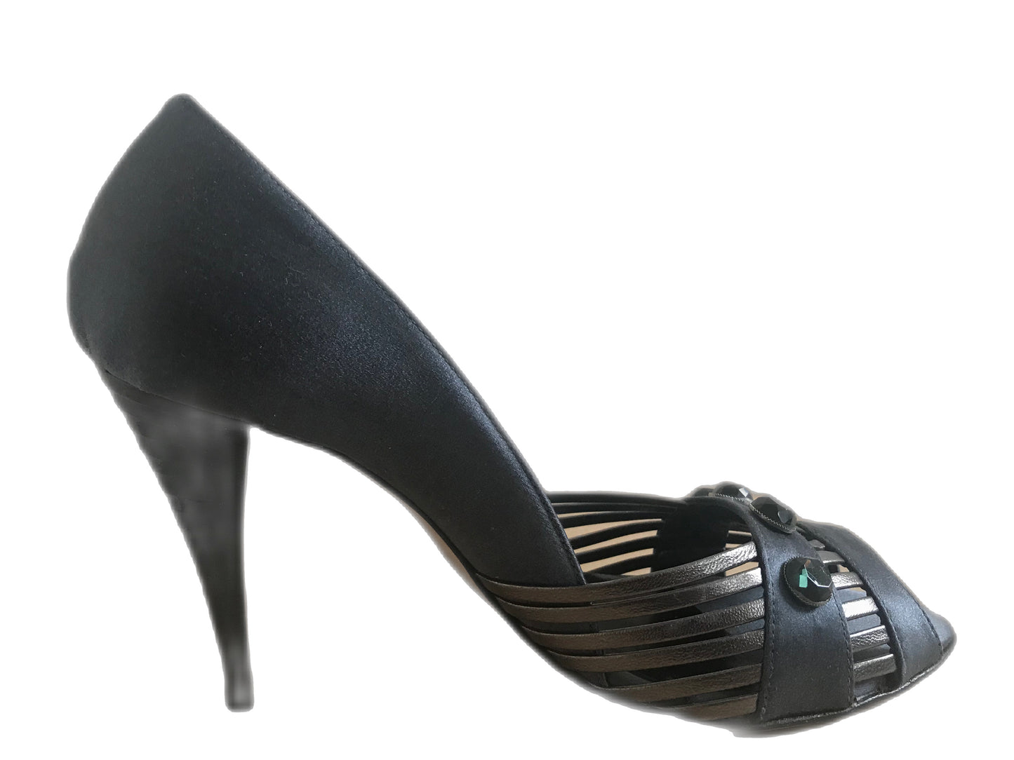 Gianfranco Ferre pumps 37