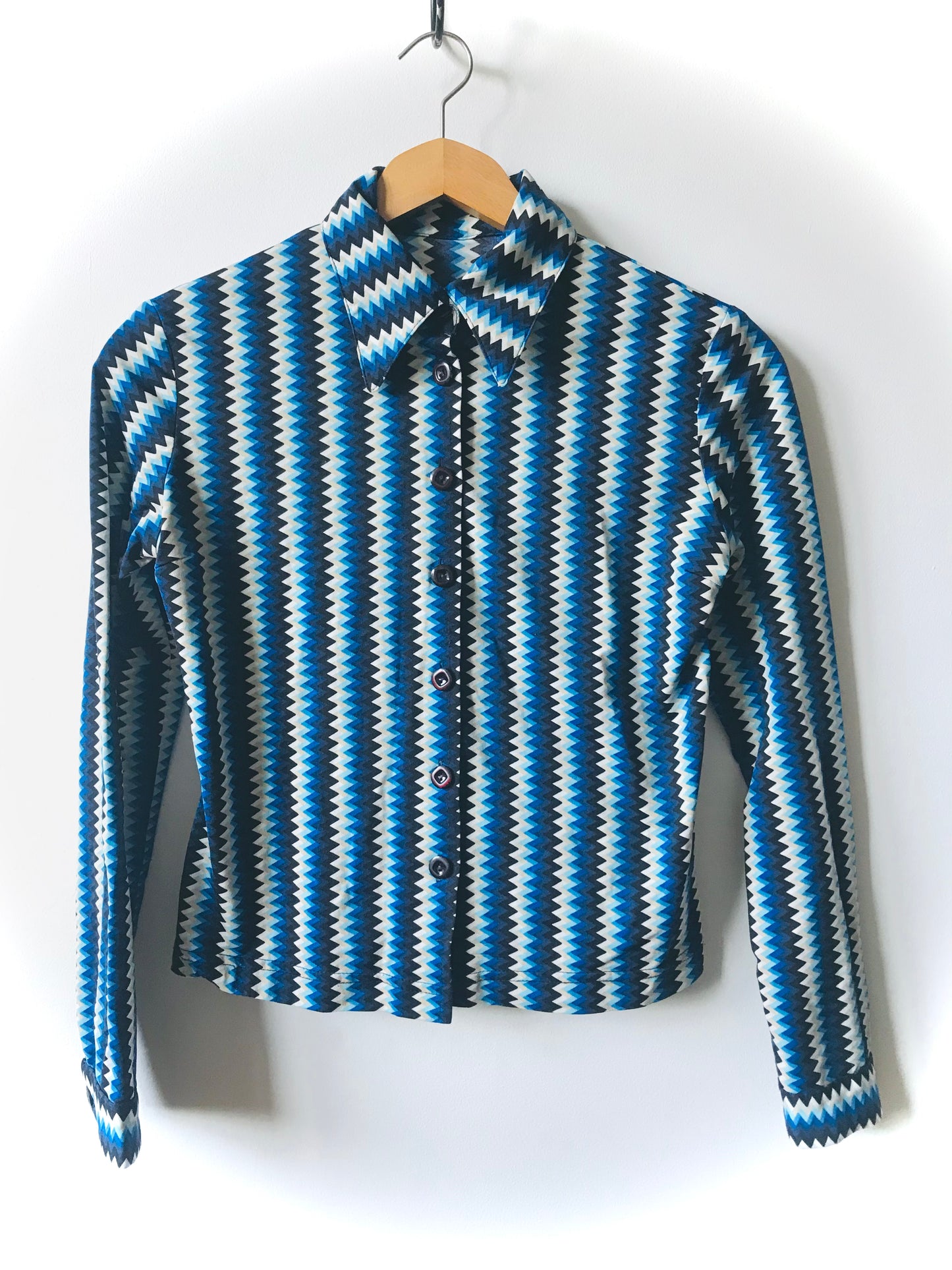 Vintage blouse 70s